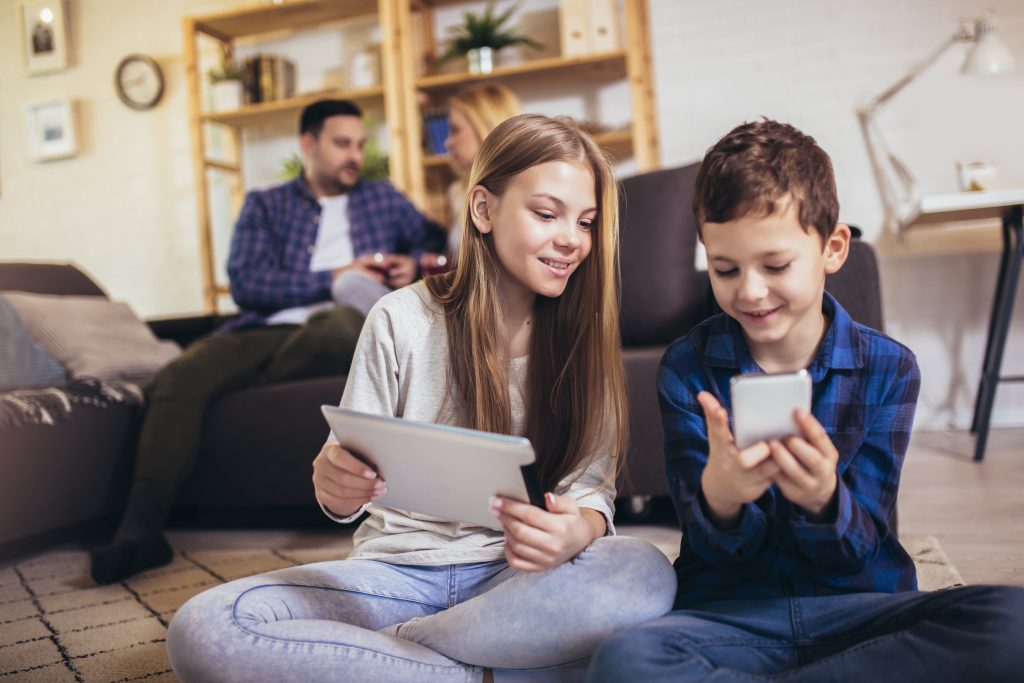 Does Technology Make Parenting Harder?