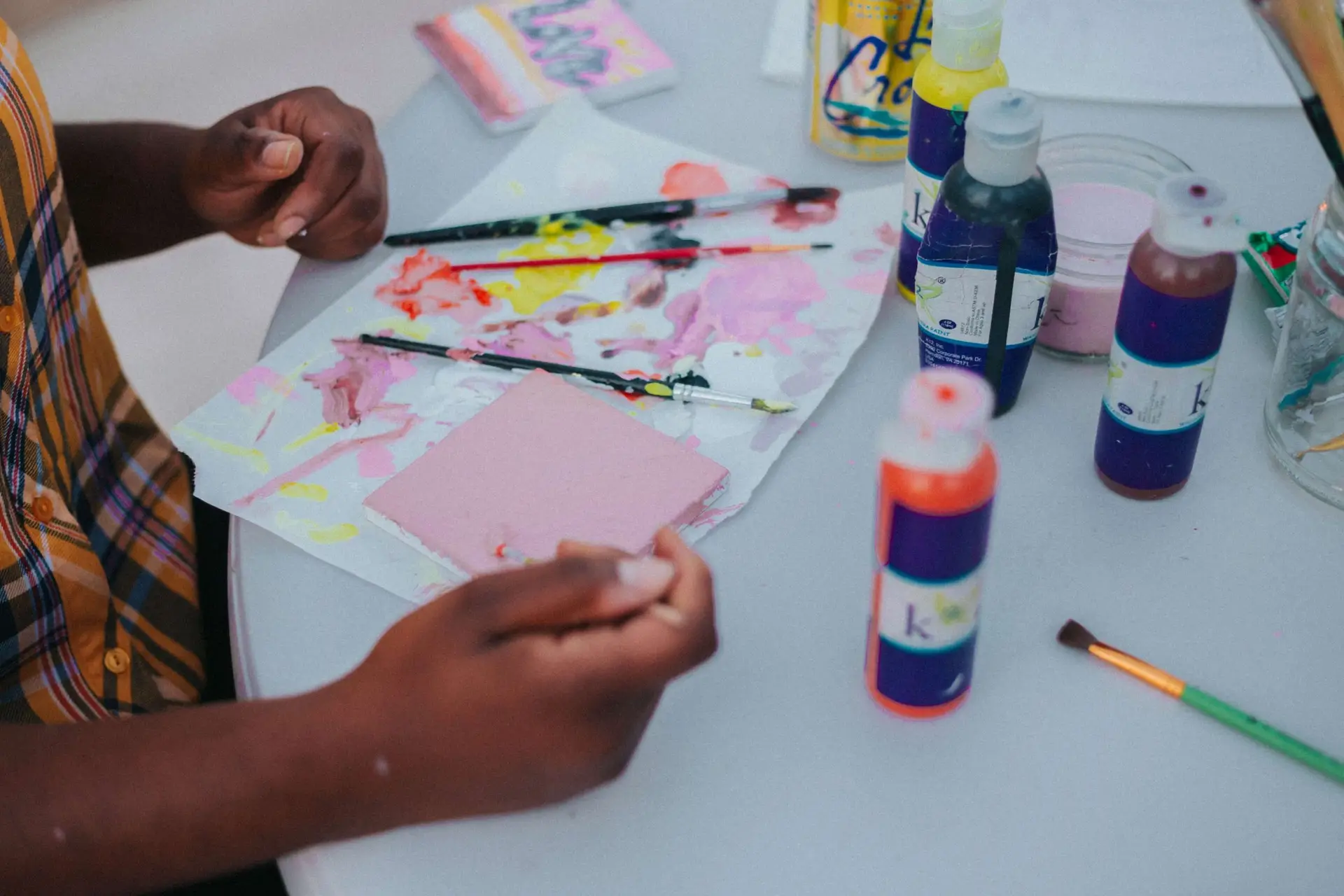 Colorful Fun for Little Artists: Hosting a Memorable Paint Party for Kids