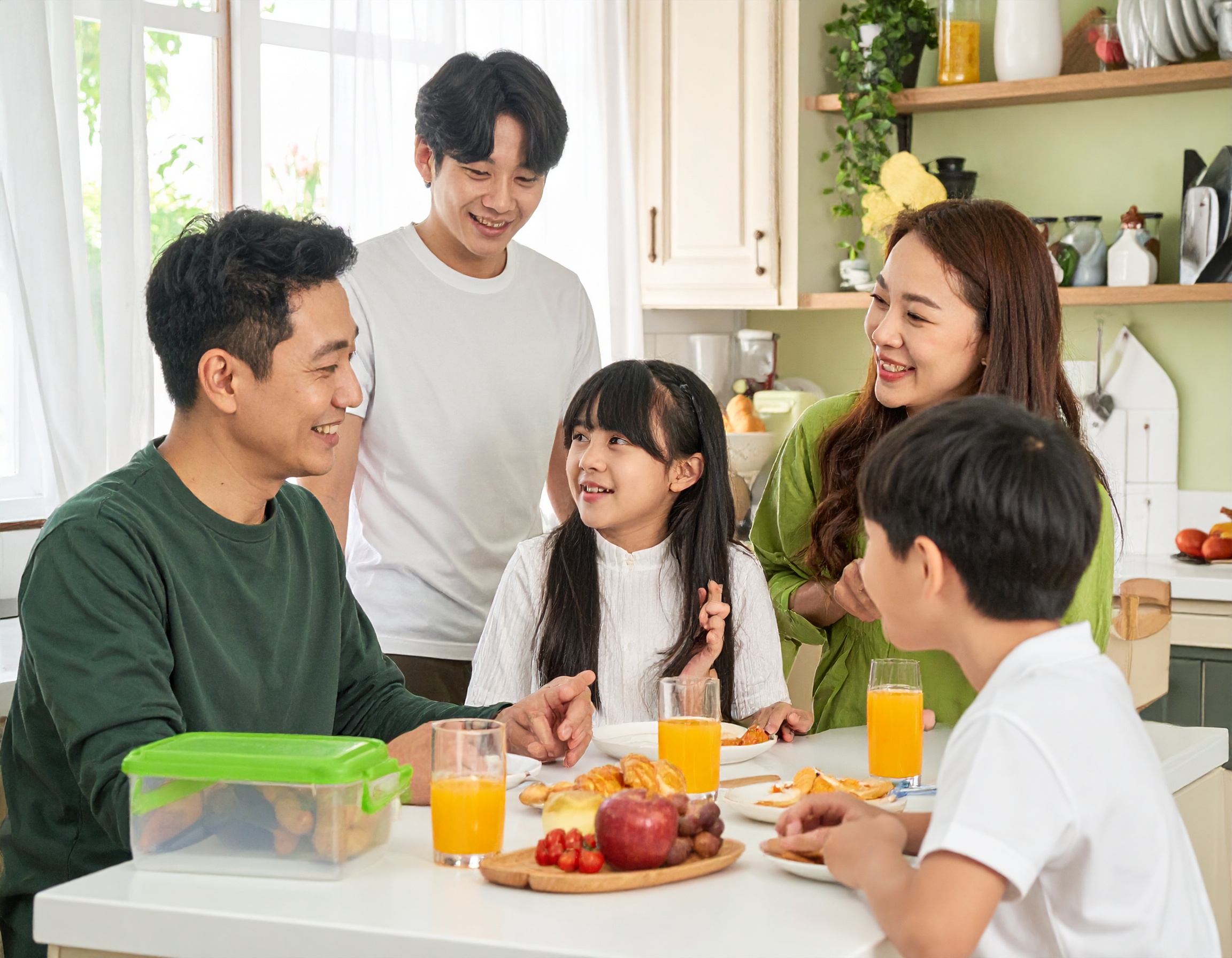 Simplify Your Back-to-School Season: Smart Tips for Parents