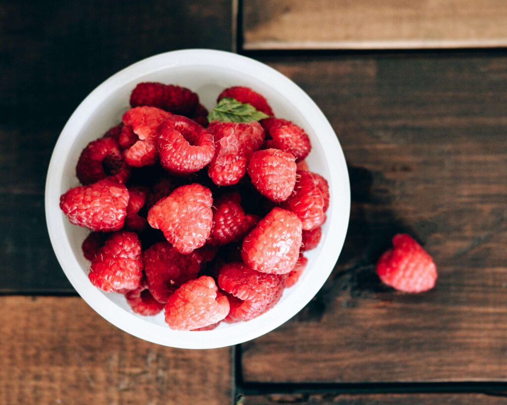 a bowl of raspberries